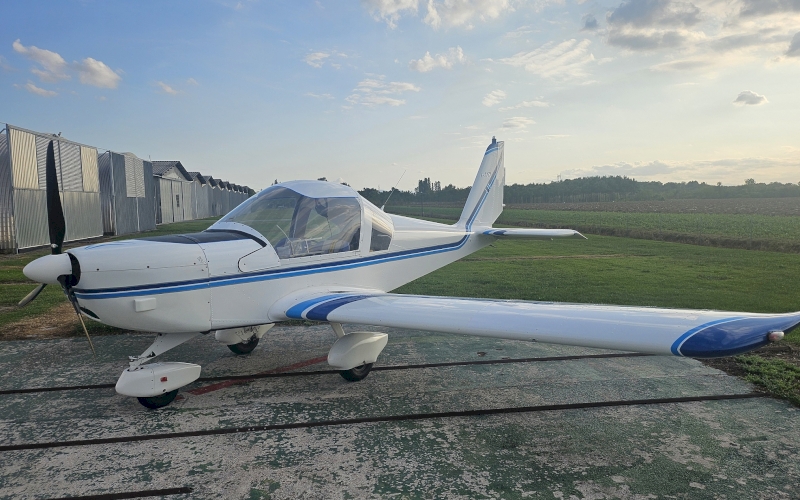 EVEKTOR EUROSTAR EV97