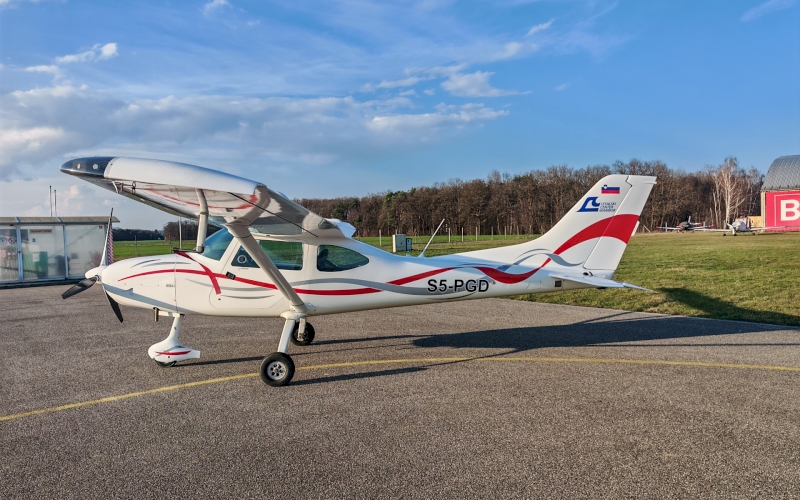 TL ULTRALIGHT SIRIUS TL-3000